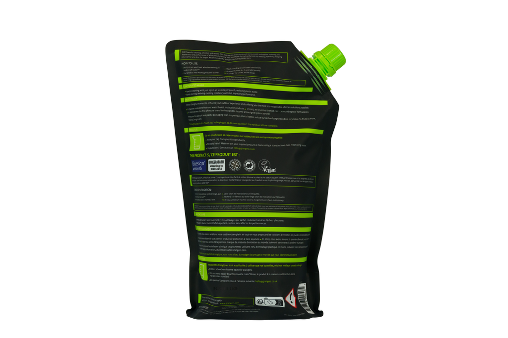 Achterkant van de Grangers Performance Wash navulling 1 L